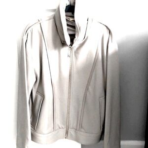Trina Turk mid weight jacket silver gold size 8‎